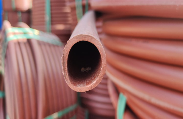 托里电力行业使用的RPE阻燃穿线管有哪些标准？